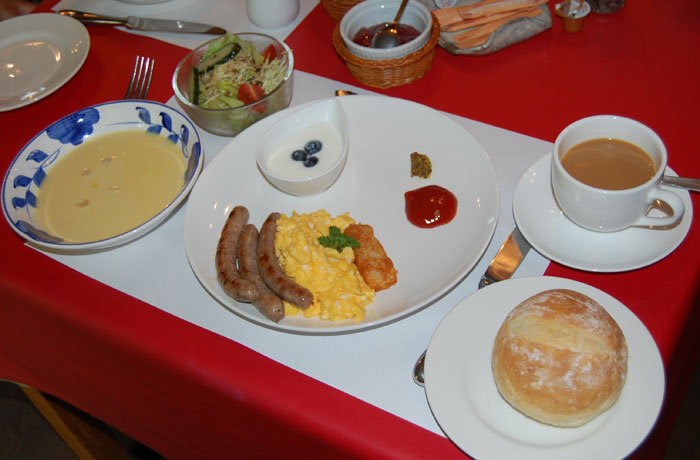 朝食は、洋食です。