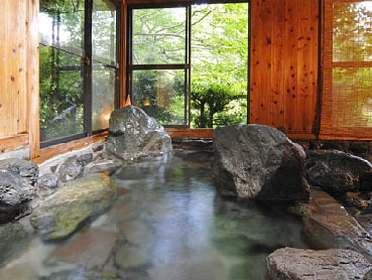 お風呂にゆったり浸かって、1日の疲れを癒しましょう。
