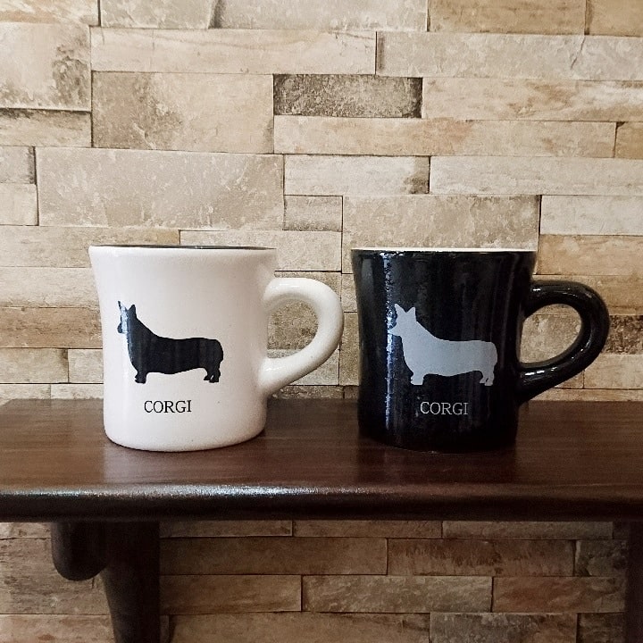 マグカップ等のたくさんの商品もあります。