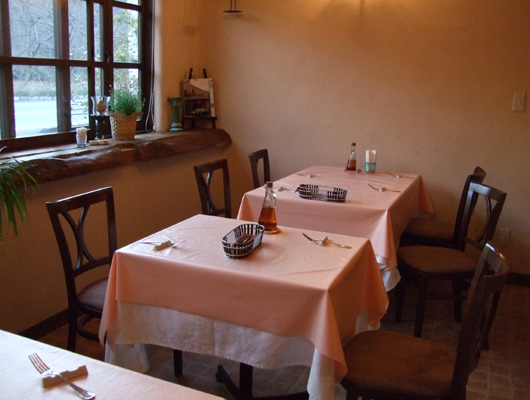 個室もあります。（わんこは入れません）