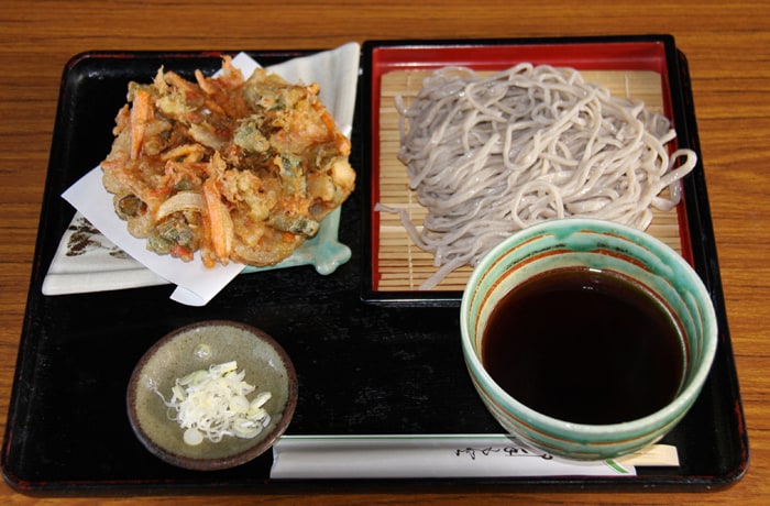 おそば、うどんメニューも好評です！