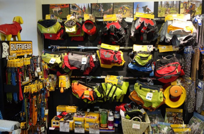 「Ruffwear（ラフウェア）」の愛犬用アウトドアグッズ。