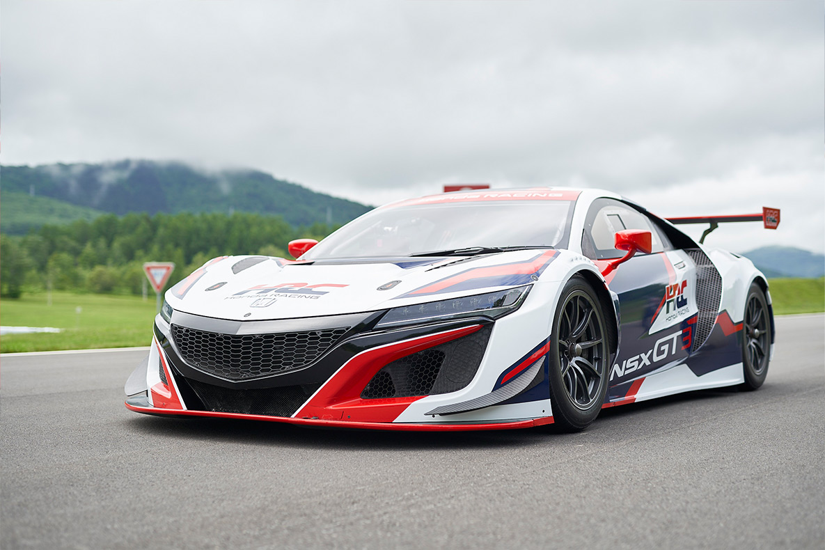 画像：NSX GT3 記念撮影