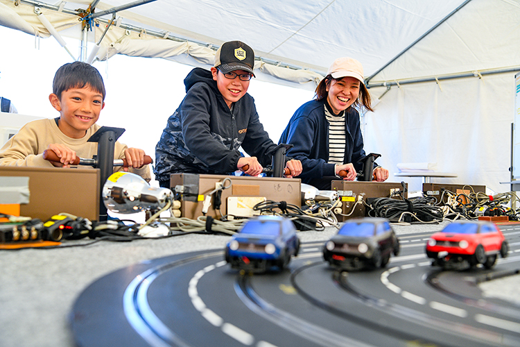 画像：こいで発電！電気ミニカーレース