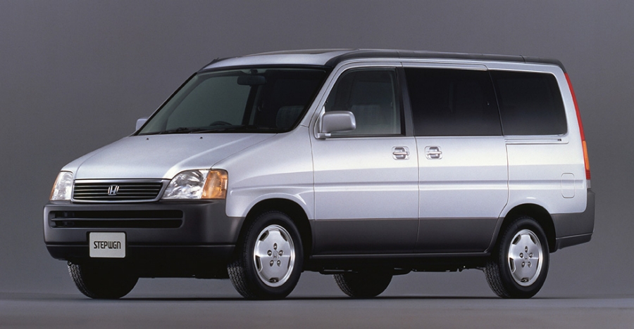 ステップワゴン　制作開始 新型車“ステップ ワゴン”を発売 | Honda 企業情報サイト