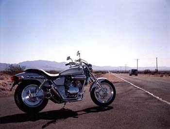 V-TWIN MAGNA