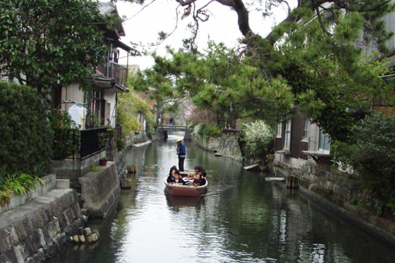 懐かしい川の風景が、町のいたるところにあります