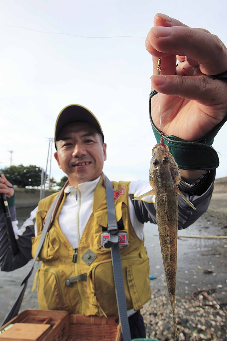 アタリがあったらすかさずアワセる！アワセのコツさえつかめれば、1日に100匹だって夢じゃない