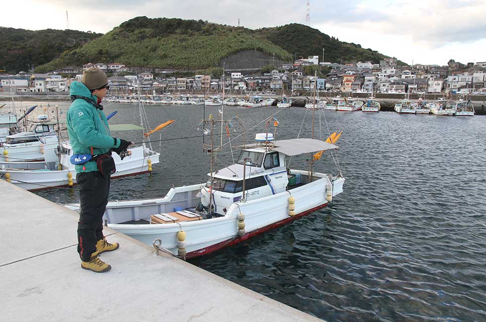 停泊船の釣場