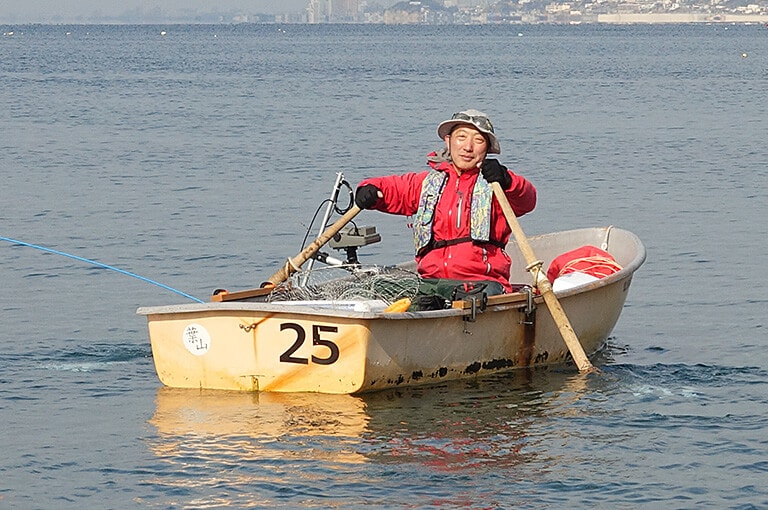 離岸・着岸の方法とボートの漕ぎ方 - 海のレンタルボート釣り入門 ...