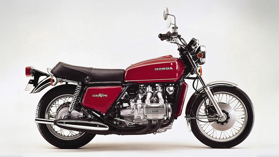 GOLD WING 50周年記念 歴代車両展示