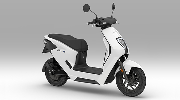 電動バイクライディング体験