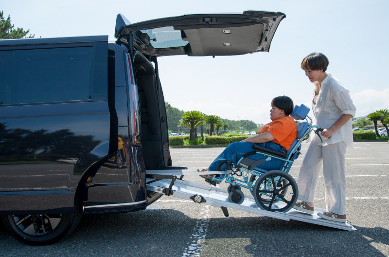 車いすを乗せる