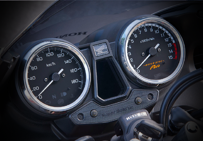 主要装備 | CB400 | Honda公式サイト
