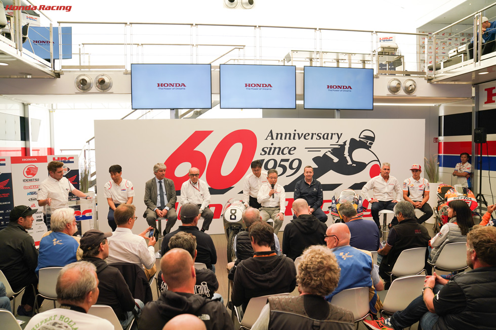 ロードレース世界選手権参戦60周年セレモニー