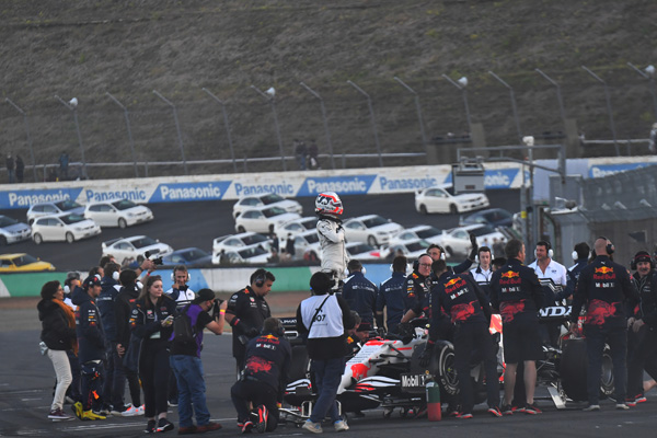Oracle Red Bull Racing & Scuderia AlphaTauri Showrun