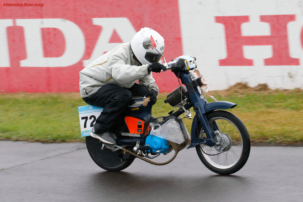 二輪車クラス優勝 Team濃青of有明高専