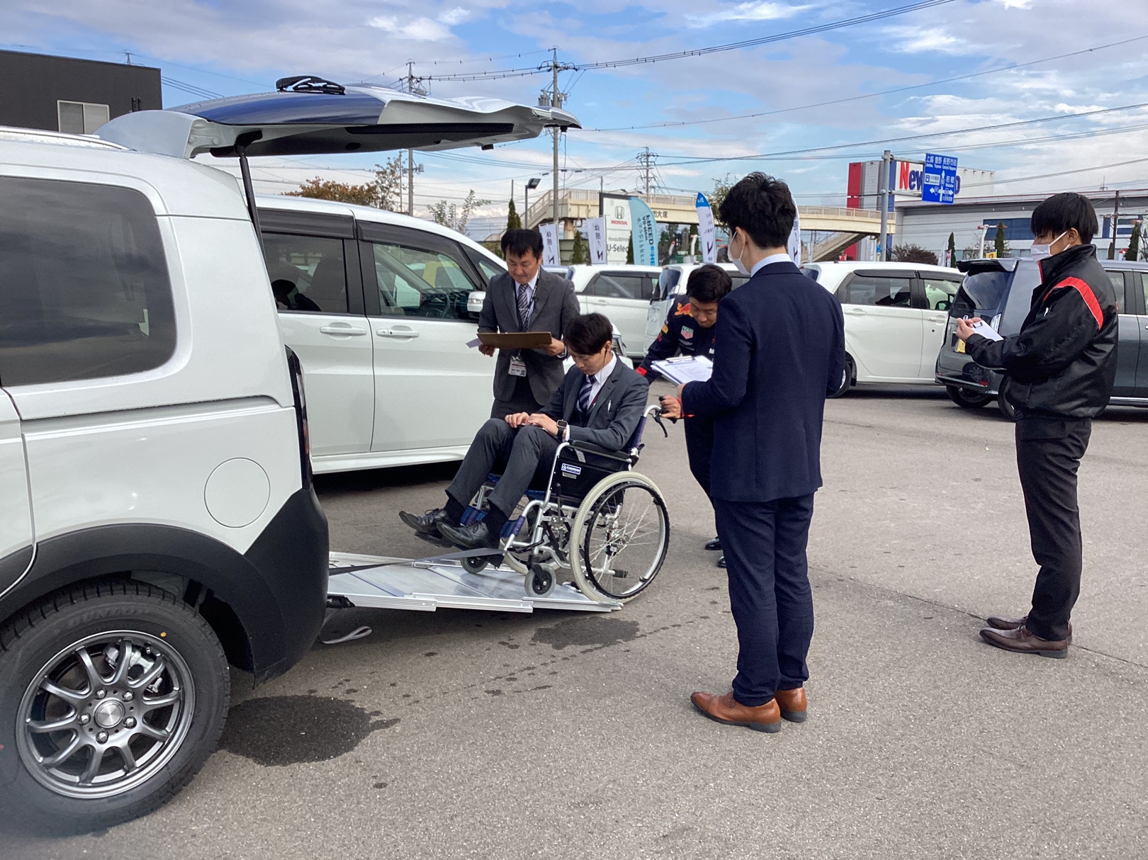 オレンジディーラー | Honda