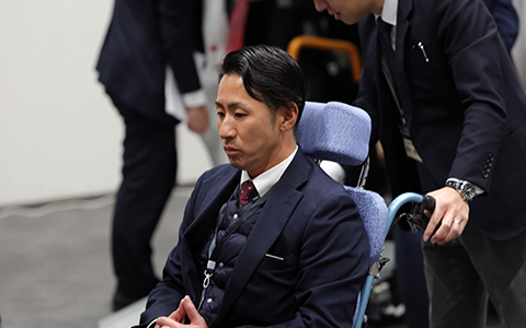 私にお任せください！