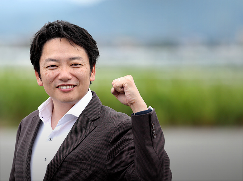 片平 健一
