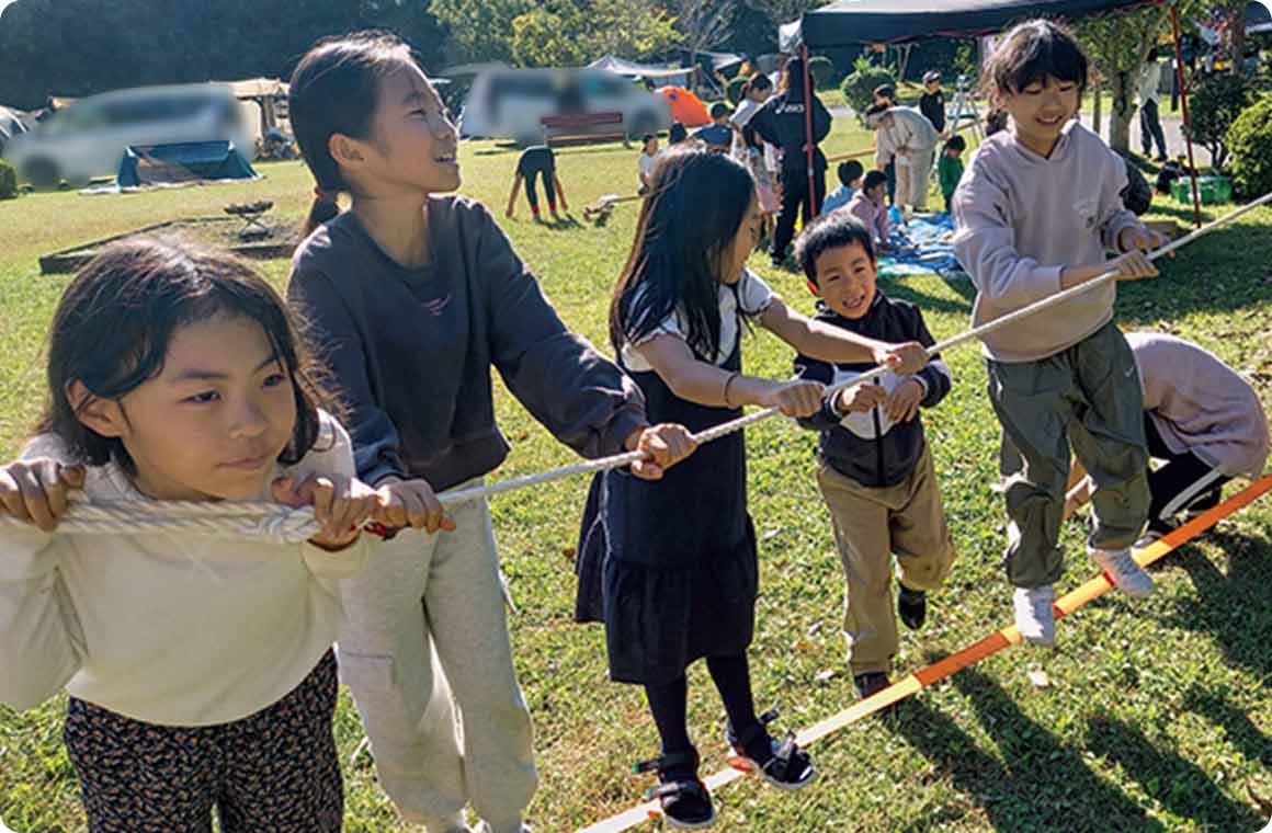 クラフト BASEは自由な時間。大人も子どももやりたい事をやってみよう