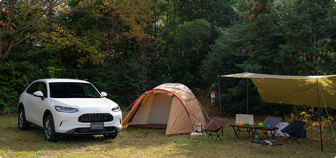ZR-Vでキャンプをするイメージ写真