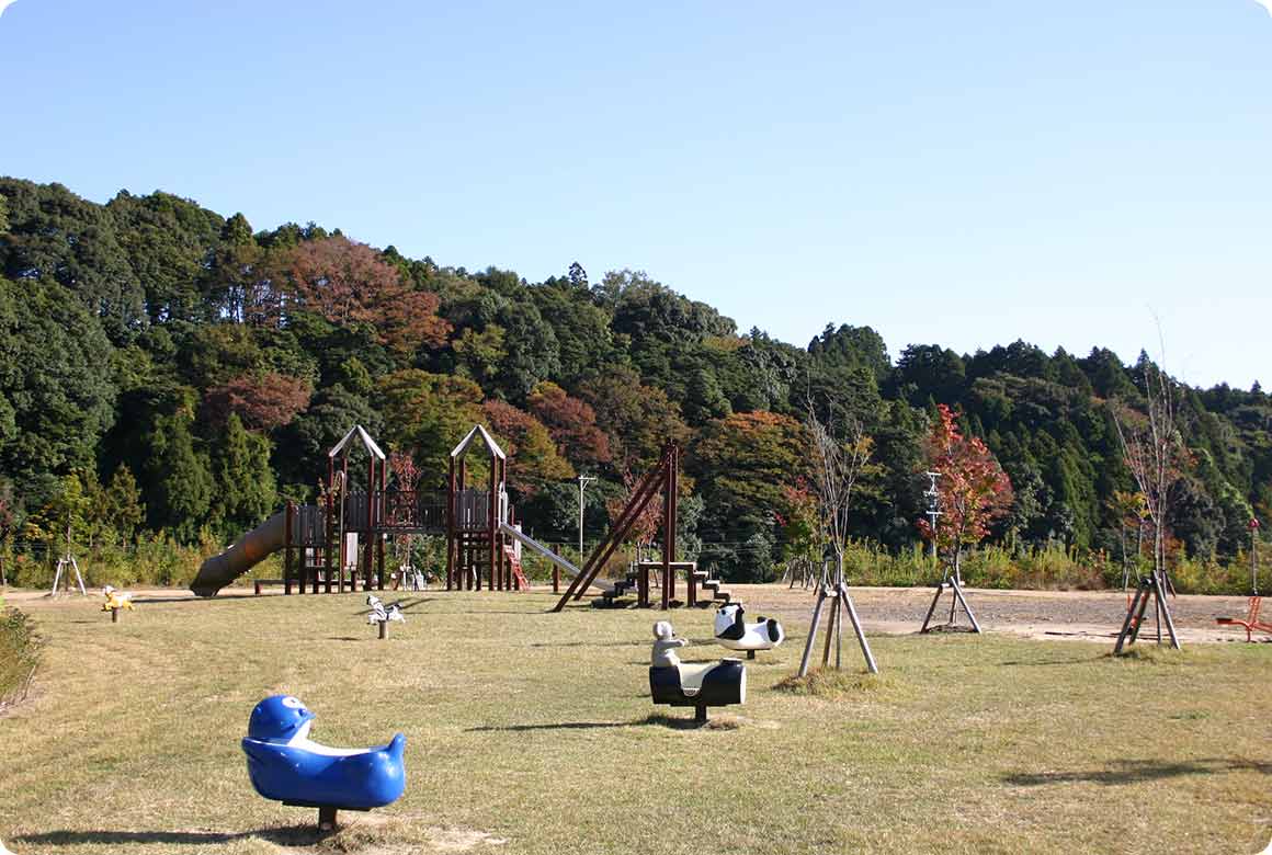 子どもが楽しく遊べる遊具がある公園