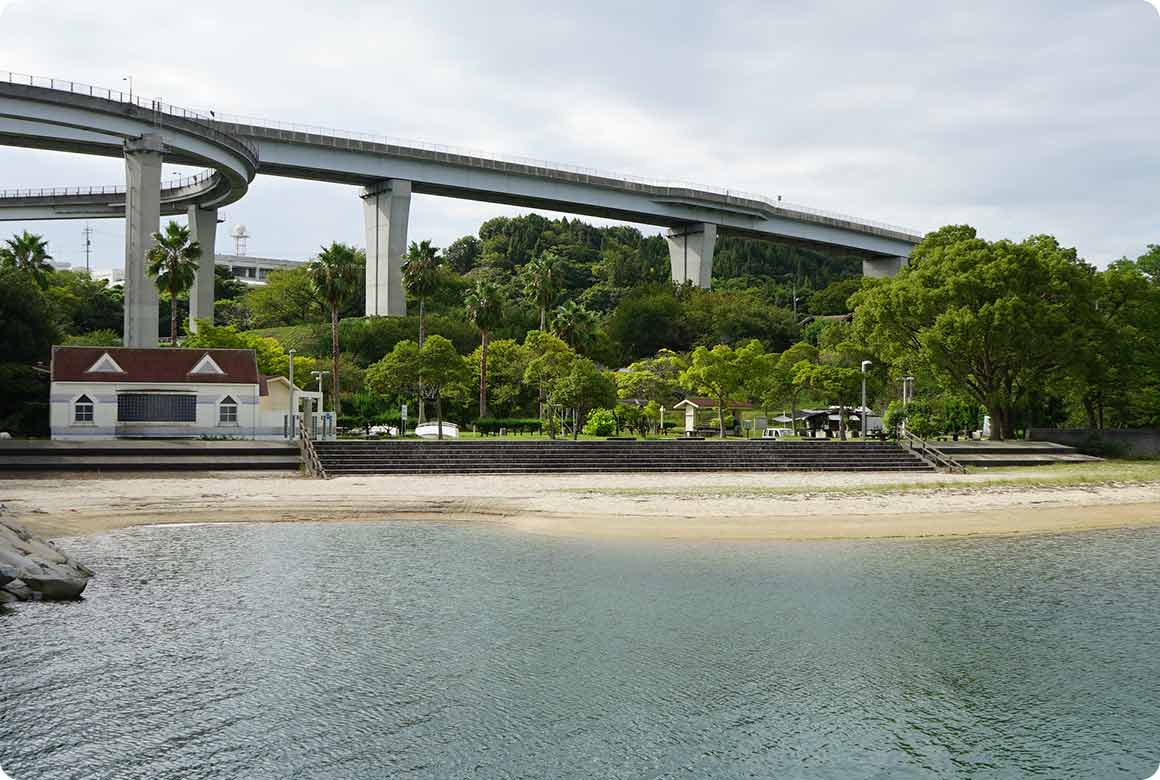 しまなみ海道、全長1,480mの多々羅大橋は世界有数の斜張橋