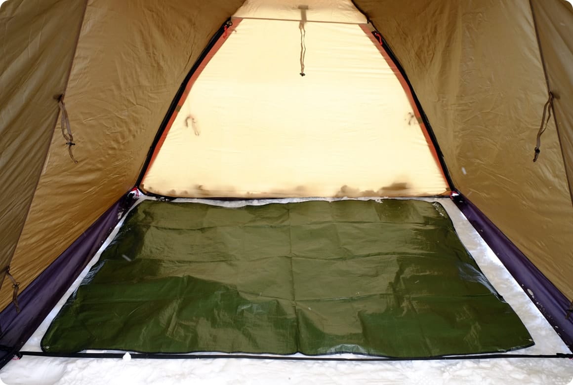雪中キャンプで暖かく眠るには 寝室の作り方 寝るときの防寒対策 キャンプを楽しむヒント集 Hondaキャンプ Honda