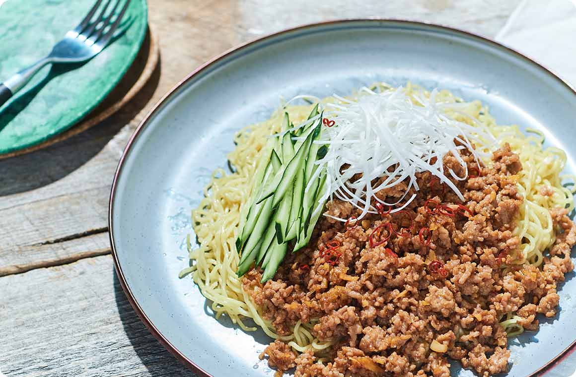 焼肉のタレで焼きそばジャージャー麺