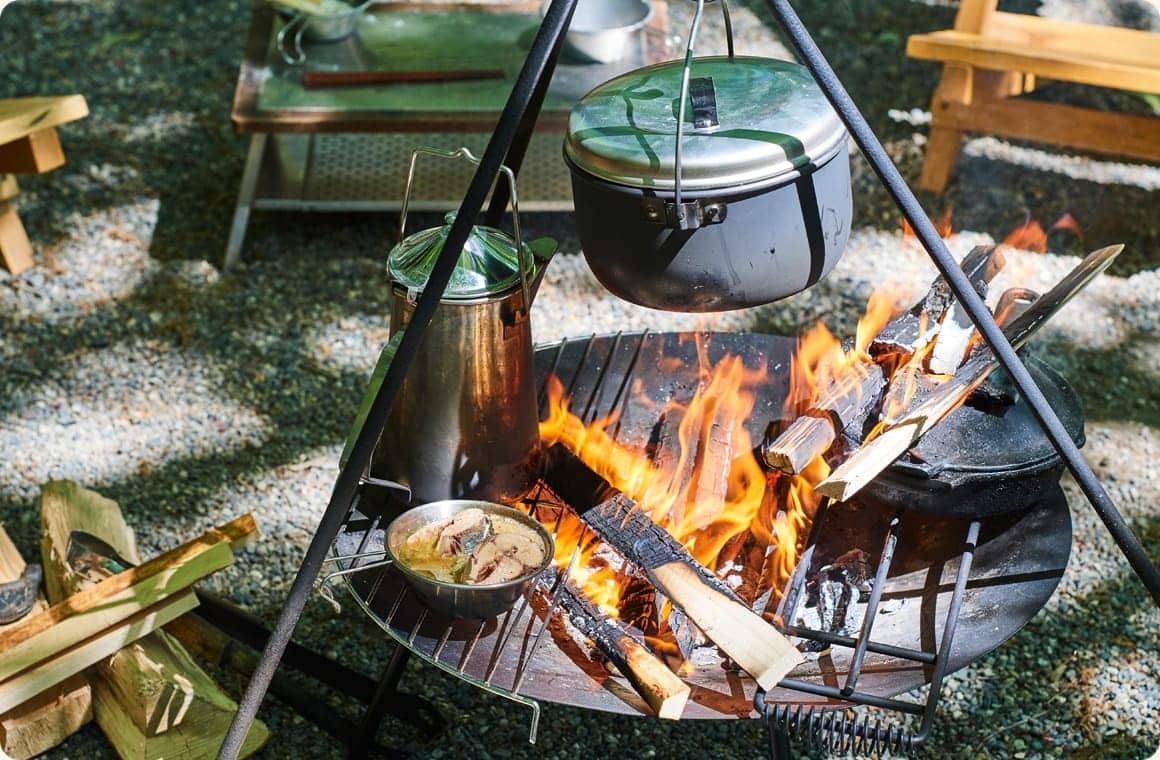 薪を使い分けて簡単に美味しく 失敗知らずの焚き火炊飯術 こいしゆうかのキャンプde遊び隊 Hondaキャンプ Honda