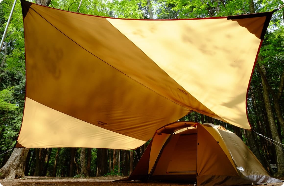 どの位置にテントを張るのがベスト タープとテント連結のポイント Hondaキャンプ Honda