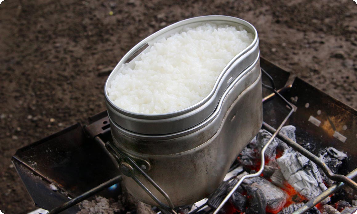 話題の飯盒2型で水蒸気炊飯にトライ！ふっくら炊くコツは？｜Honda