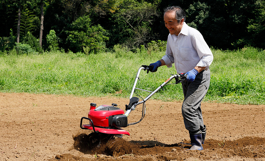 再入荷/予約販売! 耕うん機 エンジン 楽に耕す 畑 農作業 野菜作り ガソリン カルチベーター ガーデニング RCVK-4300 リョービ 京セラ 