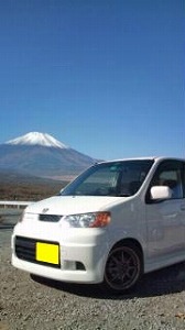 ���C�t �_���N