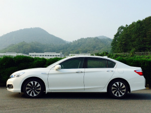 Honda ユーザーズボイス 愛車自慢と評価 アコード 10年乗りたい高級セダン Honda ユーザーズボイス 愛車自慢と評価 アコード 10年乗りたい高級セダン