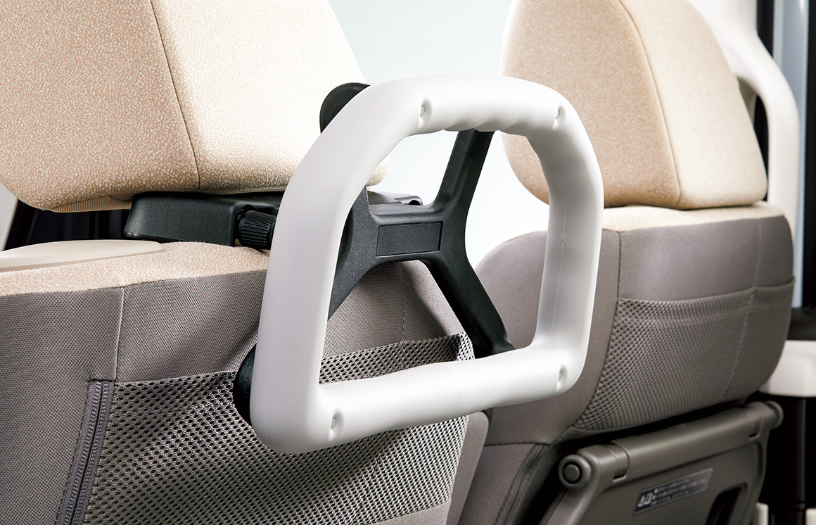価格 カラー 装備 車いす仕様車 N Box 福祉車両 Honda